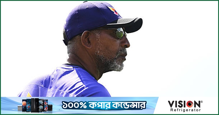 ব্যাটারদের দায়িত্ব নেওয়ার আহ্বান সিমন্সের